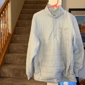 Ultimate Terrain gray puffer medium weight jacket size large